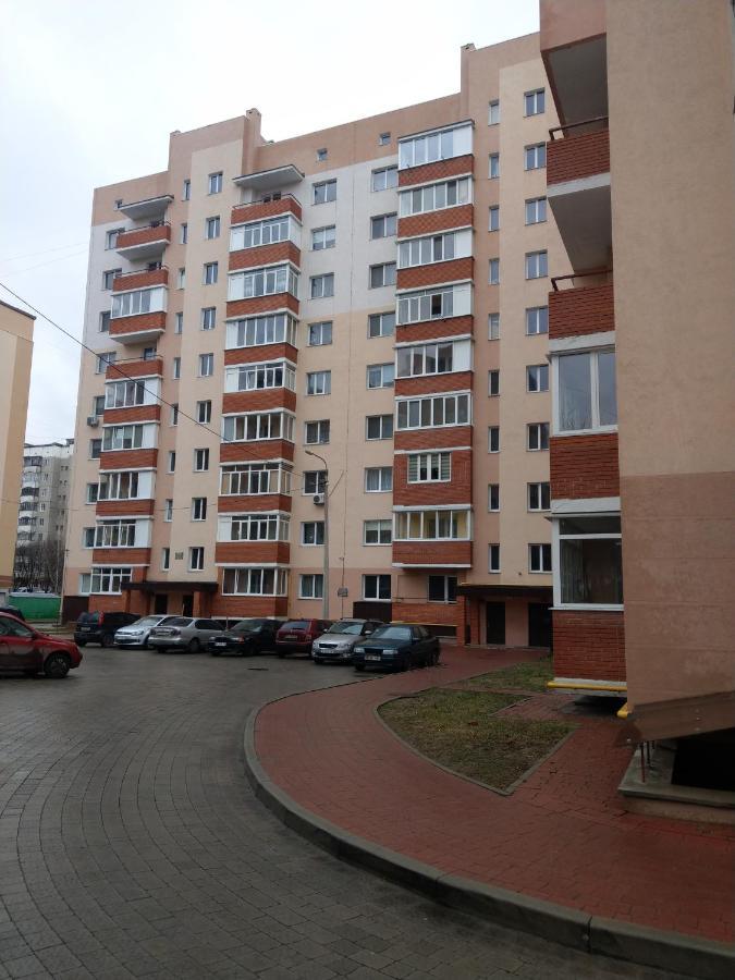 Однокімнатна Квартира В Новобудові По Мельника Rivne Luaran gambar